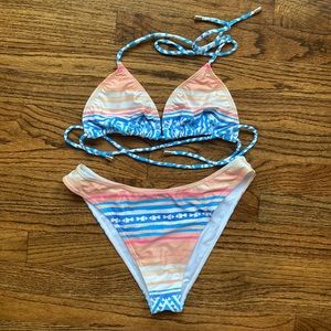 Kenny Flowers swimsuit L bottom, M top